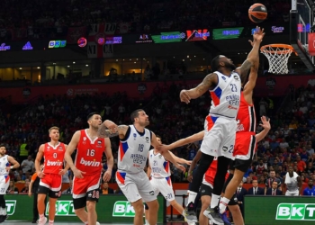 Anadolu Efes Real Madrid ile final oynayacak