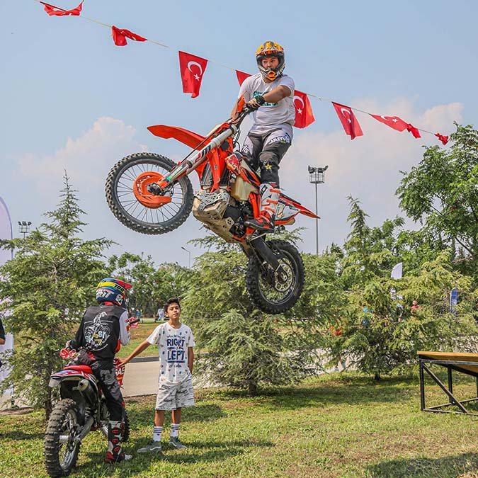 Antalya'da 19 Mayıs kutlandı