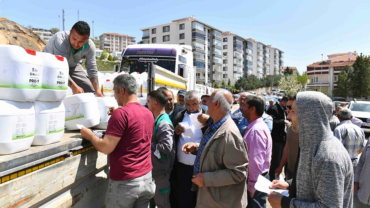 Yerli üreticilere sıvı gübre desteği devam ediyor