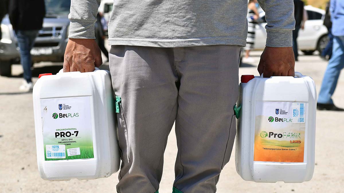 Yerli üreticilere sıvı gübre desteği devam ediyor