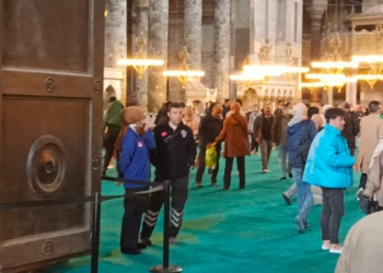 Pardon, ne olmuş imparator kapısına?