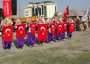 'Yörük Toyu' renkli görüntülere sahne oldu