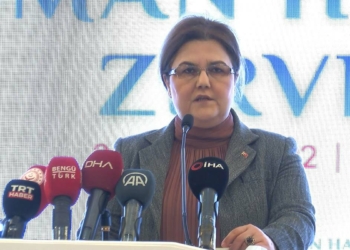 Bakan Yanık, Roman Hakları Zirvesi'ne katıldı