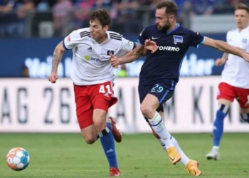 Magath Hertha Berlin'i ipten aldı!