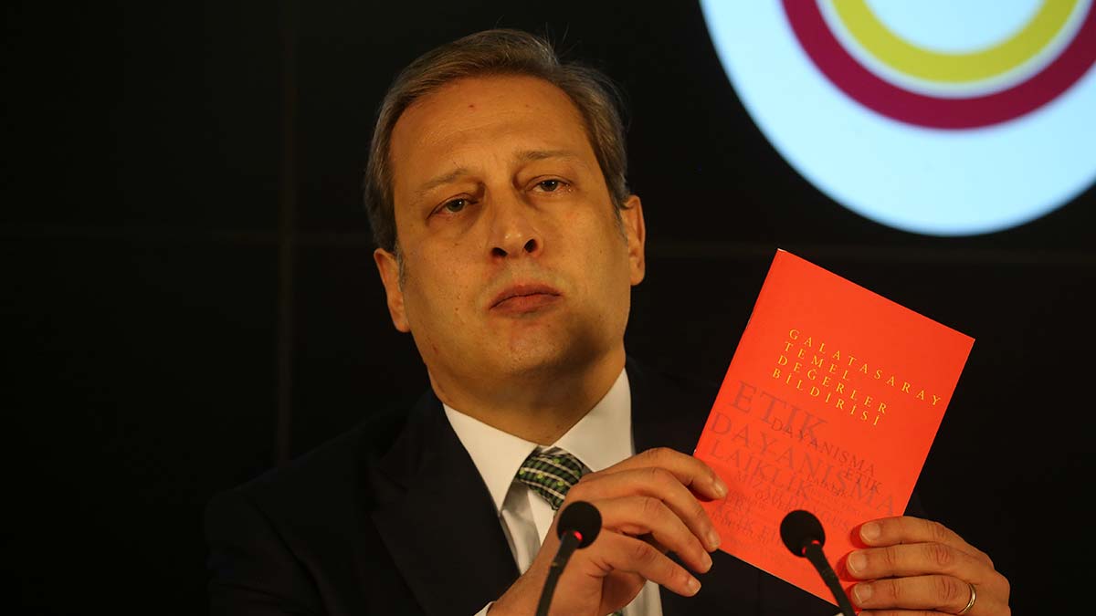 Burak Elmas 11 Haziran'da aday olmayacak