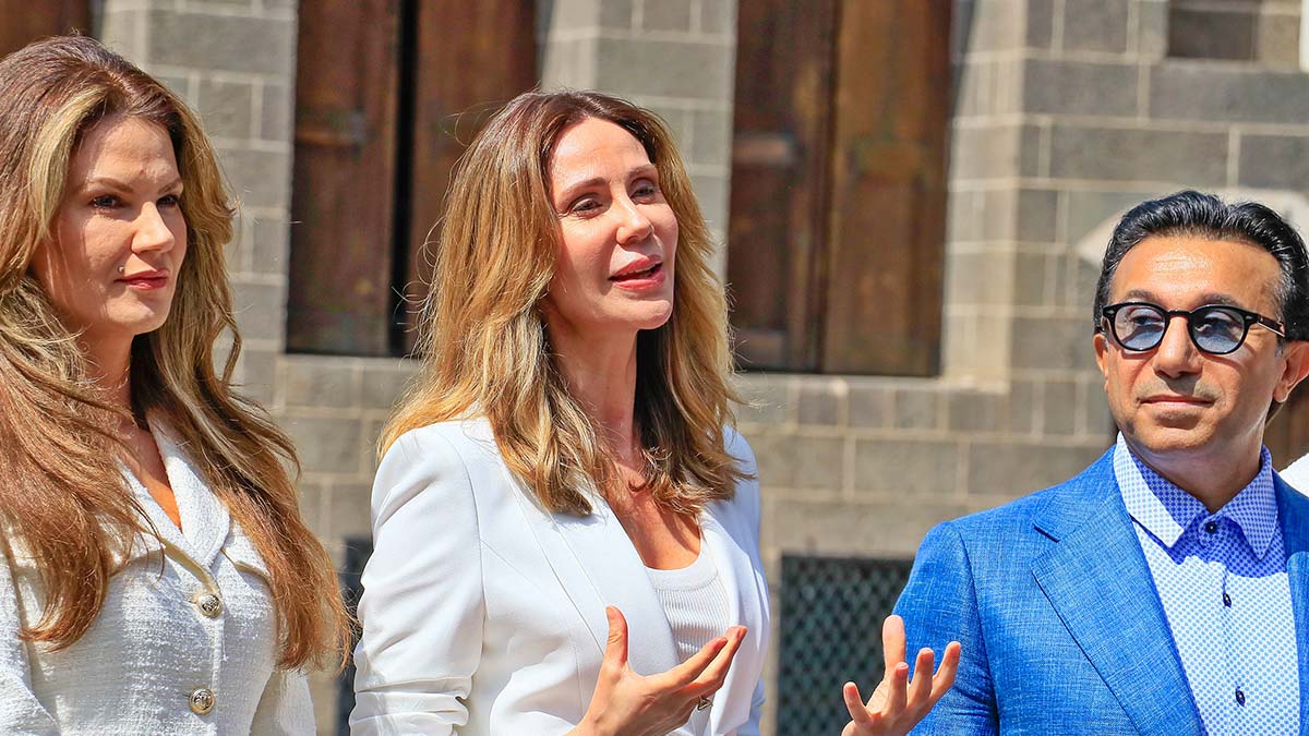 Diyarbakır'ın tarihi mekanlarında defile