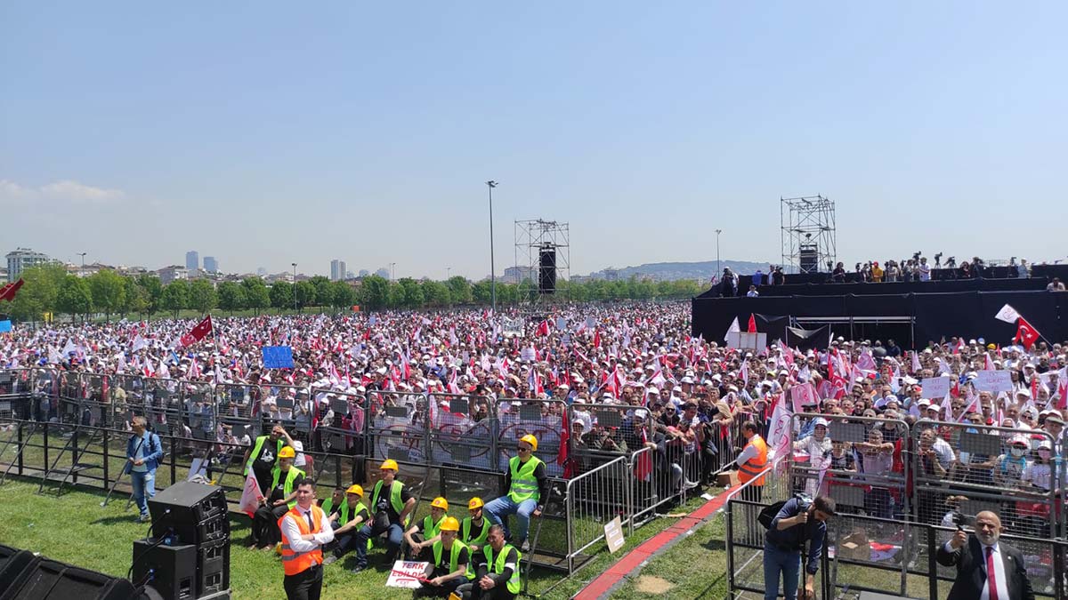 EYT'liler Maltepe'de eylemde