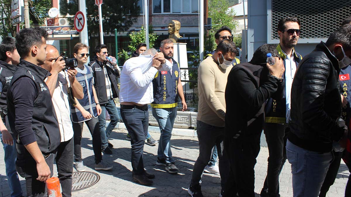 Fuhuş şebekesinin şifresi deşifre oldu