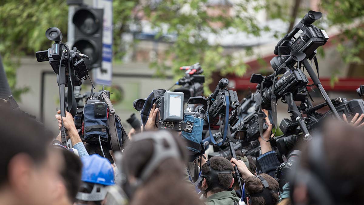 Emek noktası: Basın!...