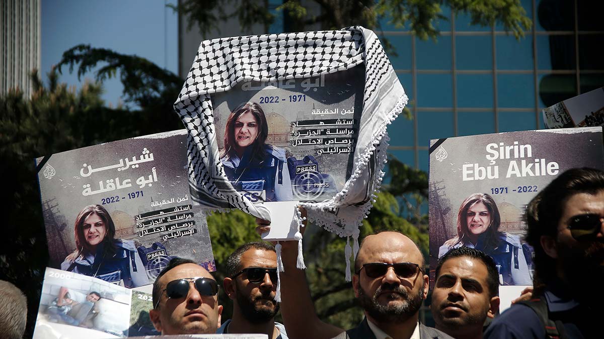 Şirin Ebu Akile'nin öldürülmesi protesto edildi