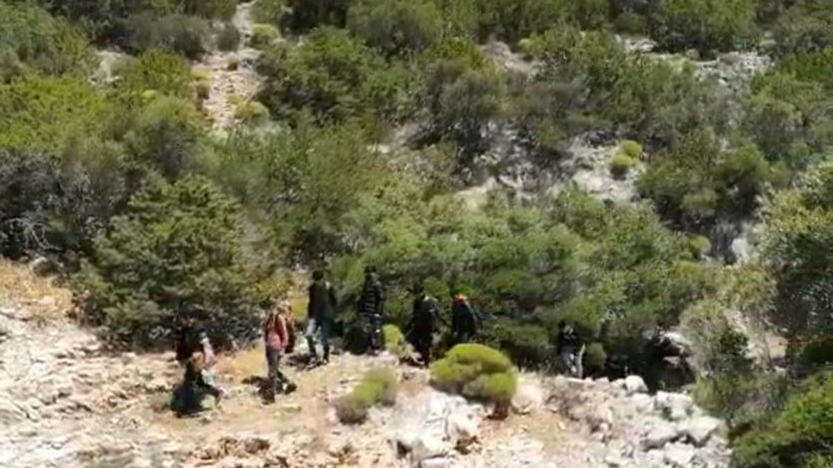 118 kaçak göçmen İHA ile tespit edildi