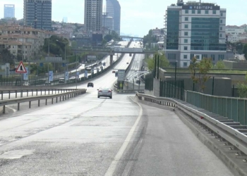 İstanbul'da yollar boş kaldı