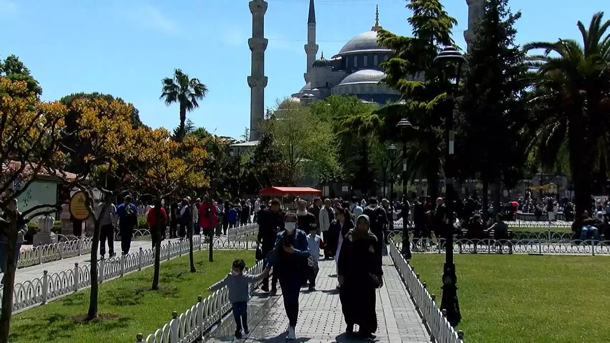 Istanbula turist akini bekleniyor 2431 dhaphoto5 - turizm sezonu - haberton