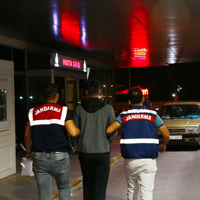 İzmir merkezli 26 ilde FETÖ operasyonu