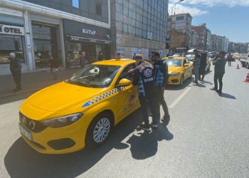 Kadıköy'de taksi denetimi