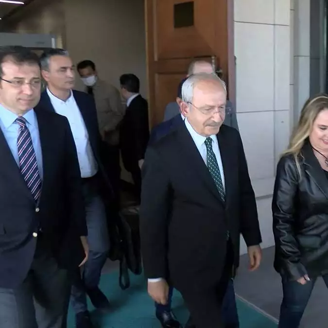 Kemal kılıçdaroğlu i̇stanbul i̇l başkanlığı'nda