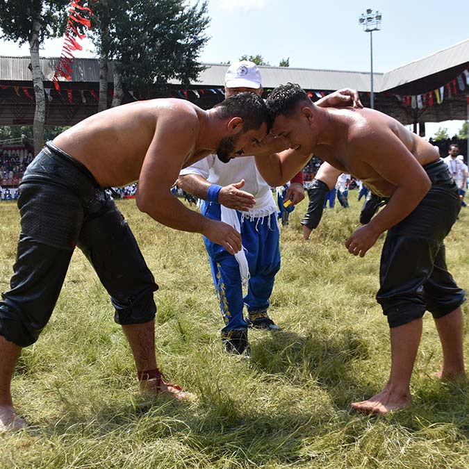 Tarihi Kırkpınar Yağlı Güreşleri'nde 442 bin TL ödül dağıtılacak
