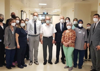 Covid-19'a yakalanan Büyükerşen taburcu edildi