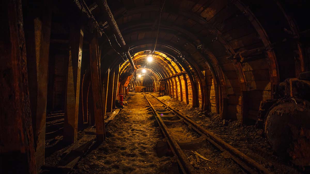 Kömür madeni ocağında göçük