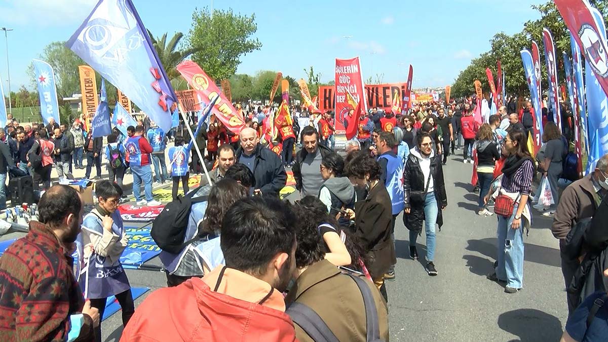 Maltepe miting alanında hazırlıklar devam ediyor