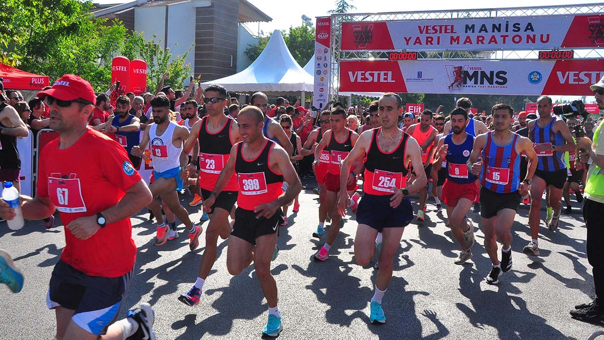 Manisa Yarı Maratonu tamamlandı