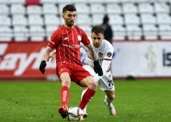 Doğukan Sinik'in birinci önceliği Avrupa