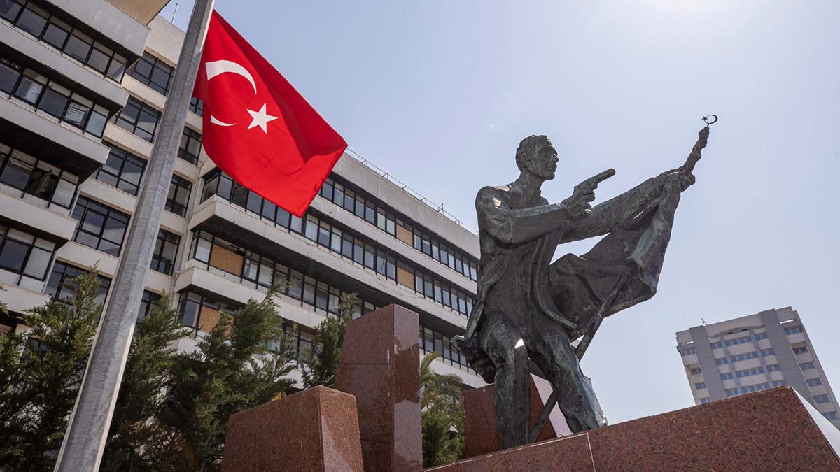 Hasan Tahsin unutulmadı