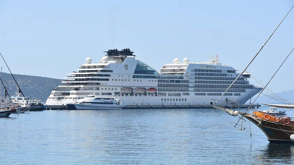 'Seabourn Encore' 268 turist getirdi