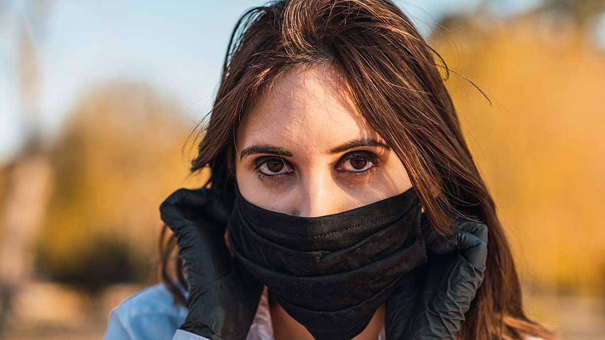 Bir maske manzarası