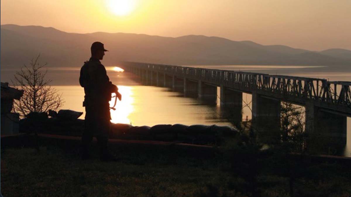 8'i FETÖ 1'i DEAŞ mensubu 11 kişi yakalandı