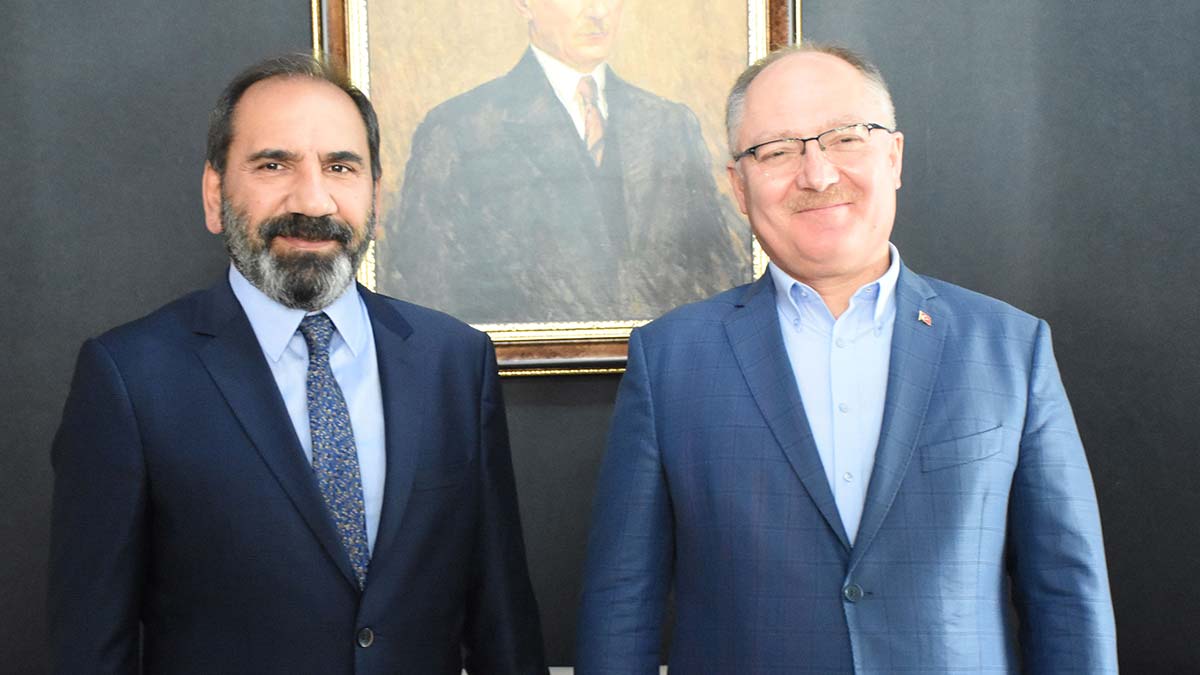 Sivasspor-Yukatel Kayserispor maçına otobüs desteği