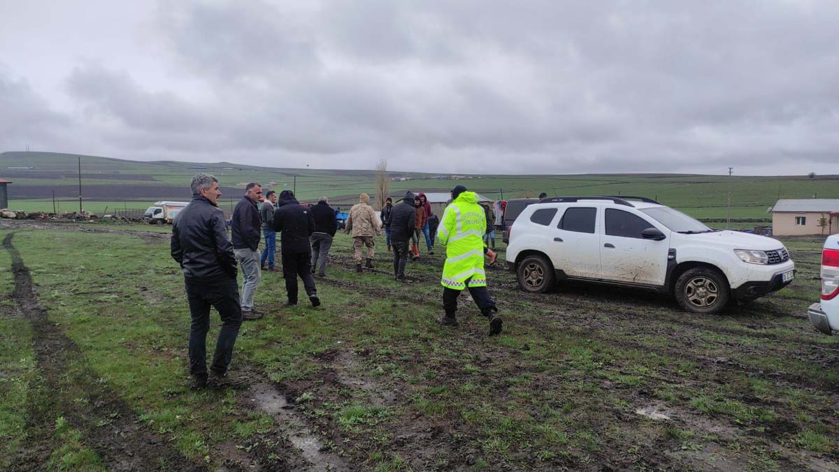 Tarık Altun'u arama çalışmalarına JAK timi katıldı