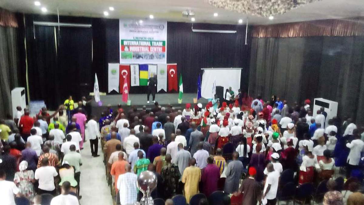 TARIMKON Genel Başkanı Fahri kral ilan edildi