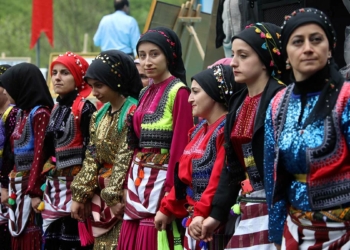 Acısu Hıdırellez Kültür ve Bahar Şenliği düzenlendi