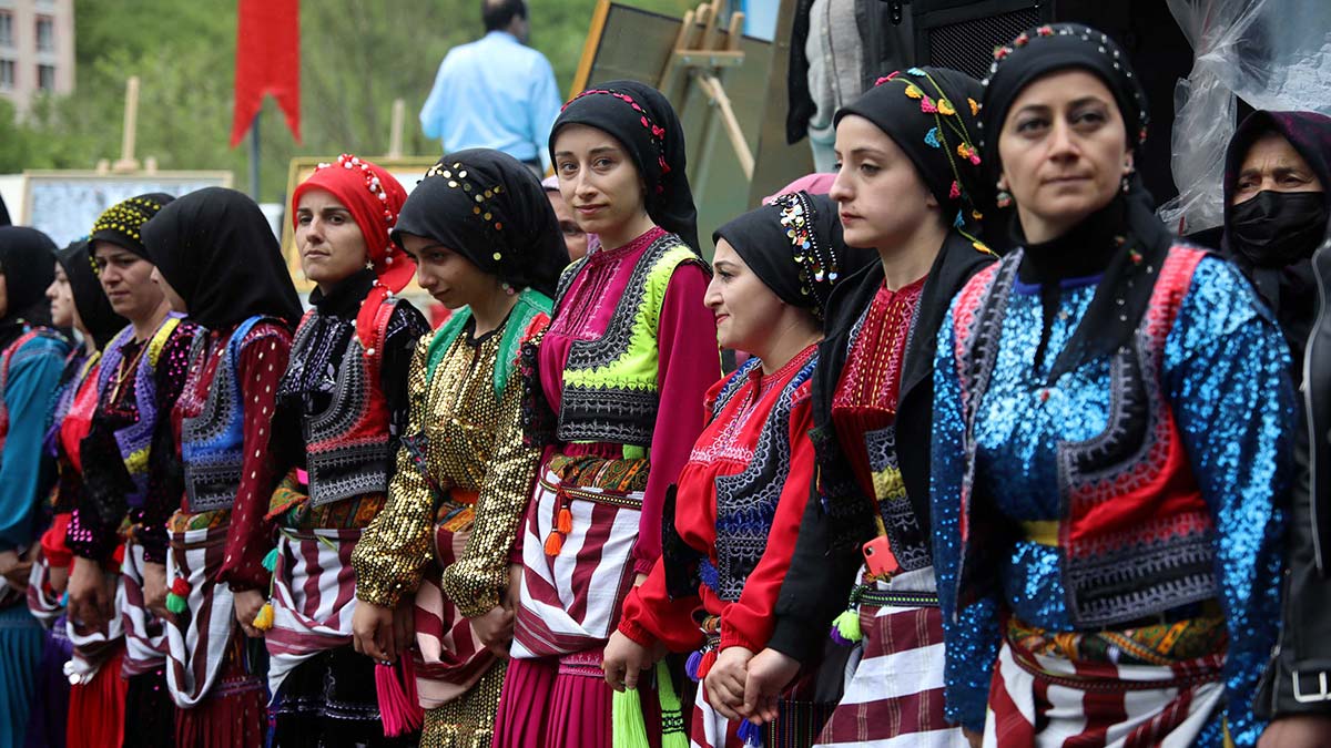 Acısu Hıdırellez Kültür ve Bahar Şenliği düzenlendi