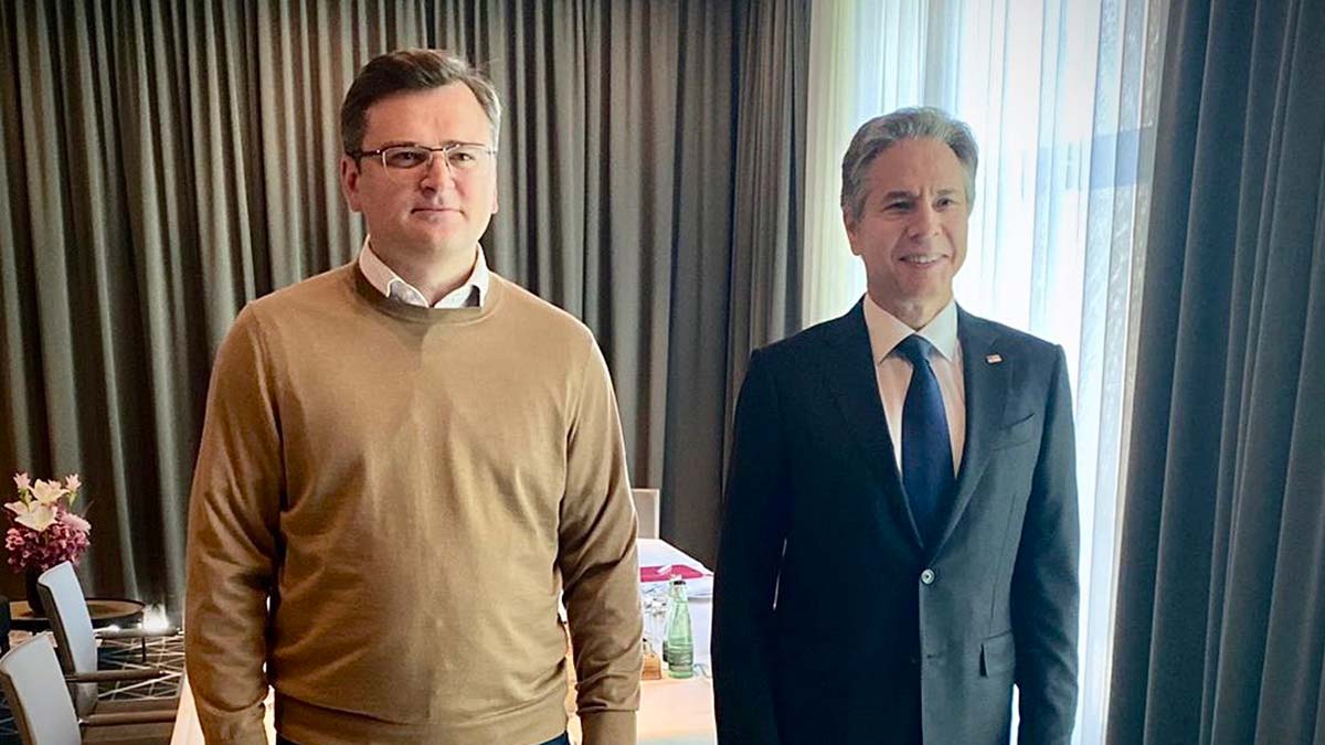 Dmytro Kuleba Almanya'da Blinken ile görüştü