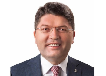 Ak Parti Grup Başkan Vekili Yılmaz Tunç oldu