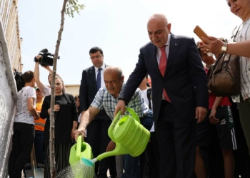 'Türkiye Çevre Haftası' için fidan dikildi