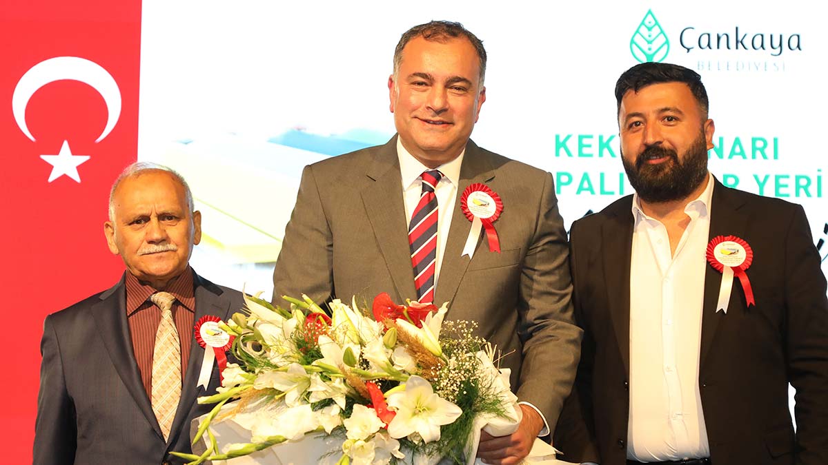 Keklikpınarı Kapalı Pazar Yeri Sevcan Orhan konseriyle açıldı