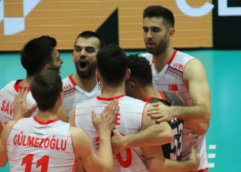 A Milli Erkek Voleybol Takımı 2'de 2 yaptı