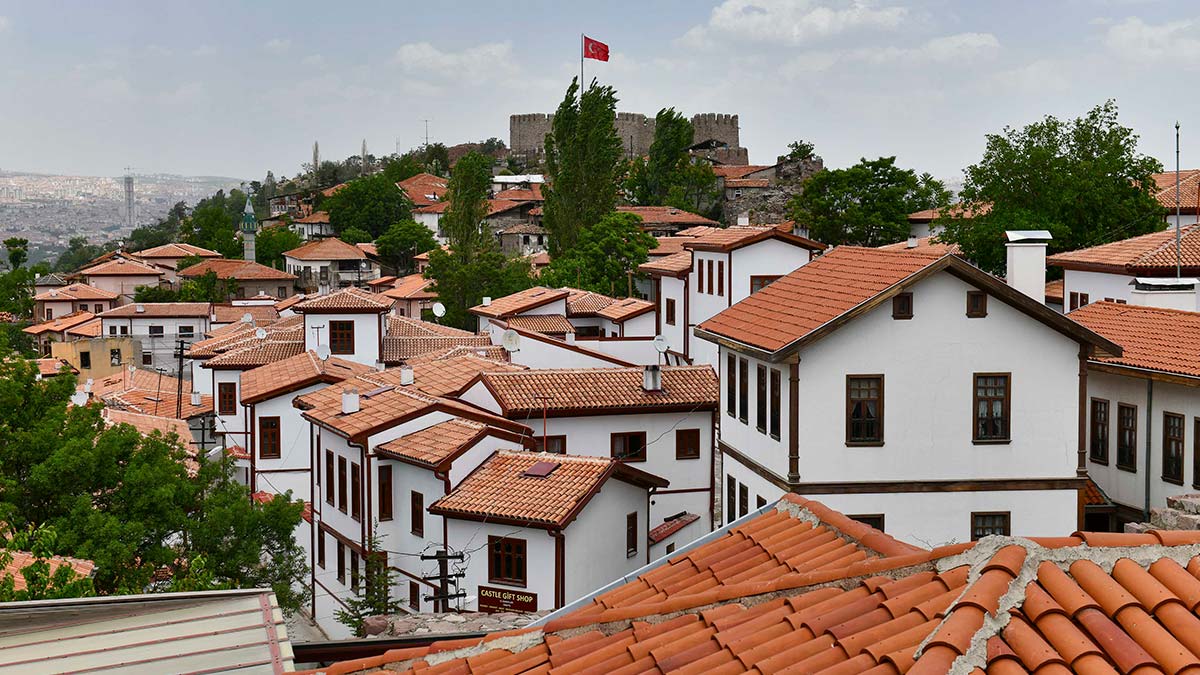 Mansur Yavaş, 110 yatırım projesini açıklıyor