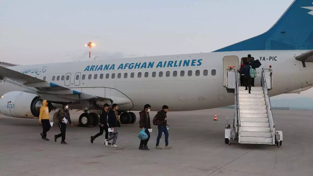 Afgan uyruklu 499 göçmen ülkelerine gönderildi