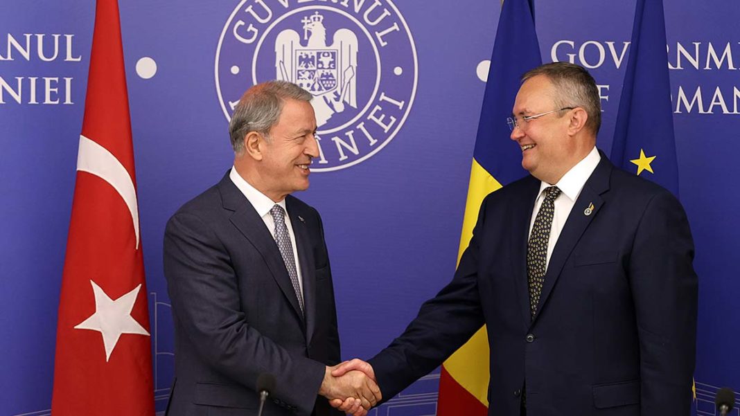 Akar, Romanya Başbakanı Ciuca ile görüştü