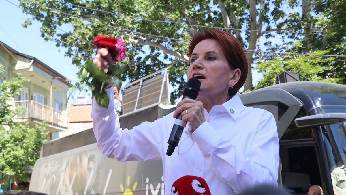 Akşener: Seçmen velinimet olsun istiyorum