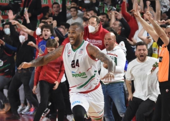 Amath M'Baye, Anadolu Efes yolunda