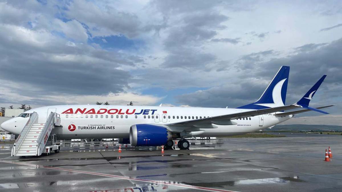Anadolujet'in ilk yeni nesil uçağı uçuşlara başladı