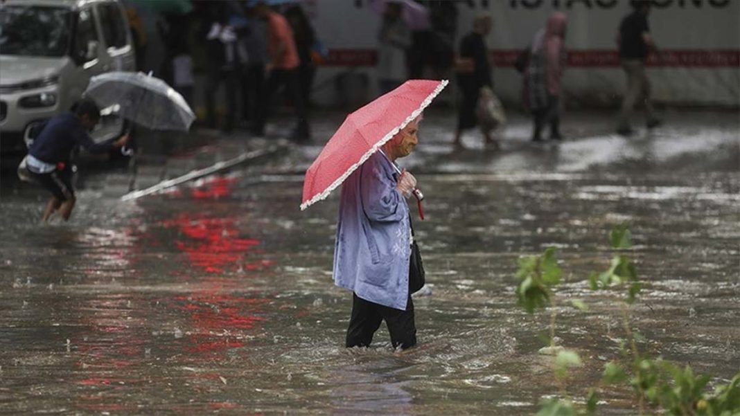 Ankara'ya sağanak yağış uyarısı yapıldı