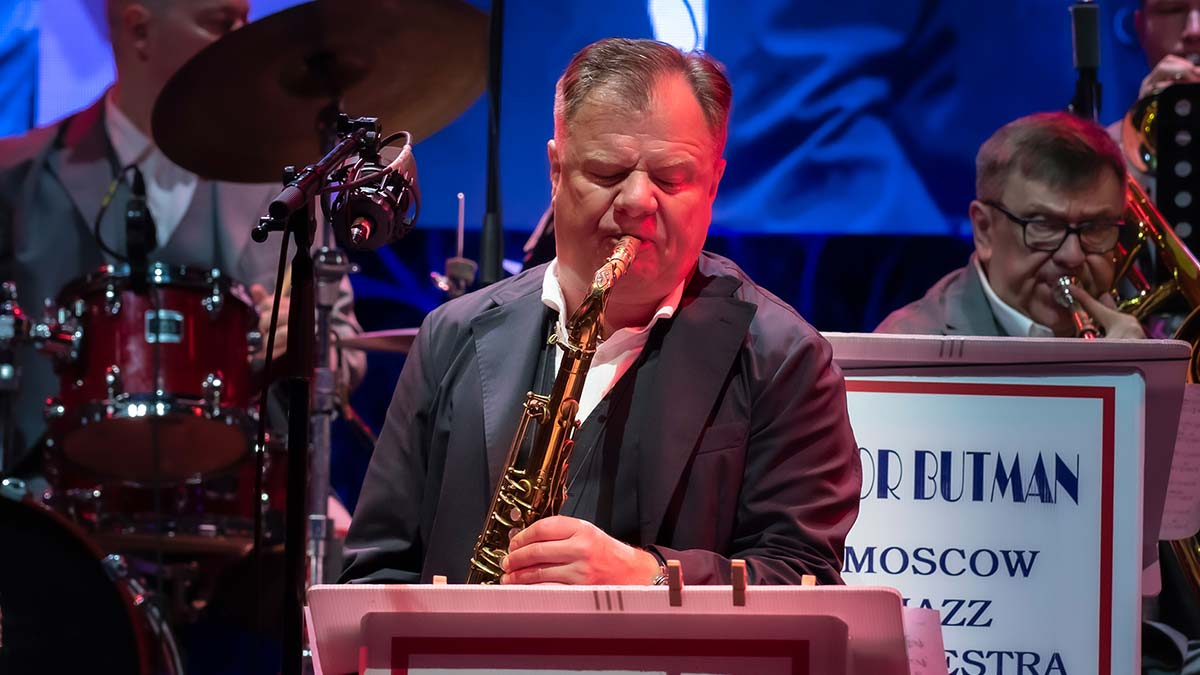 Antalya Akra Caz Festivali Igor Butman'la başladı