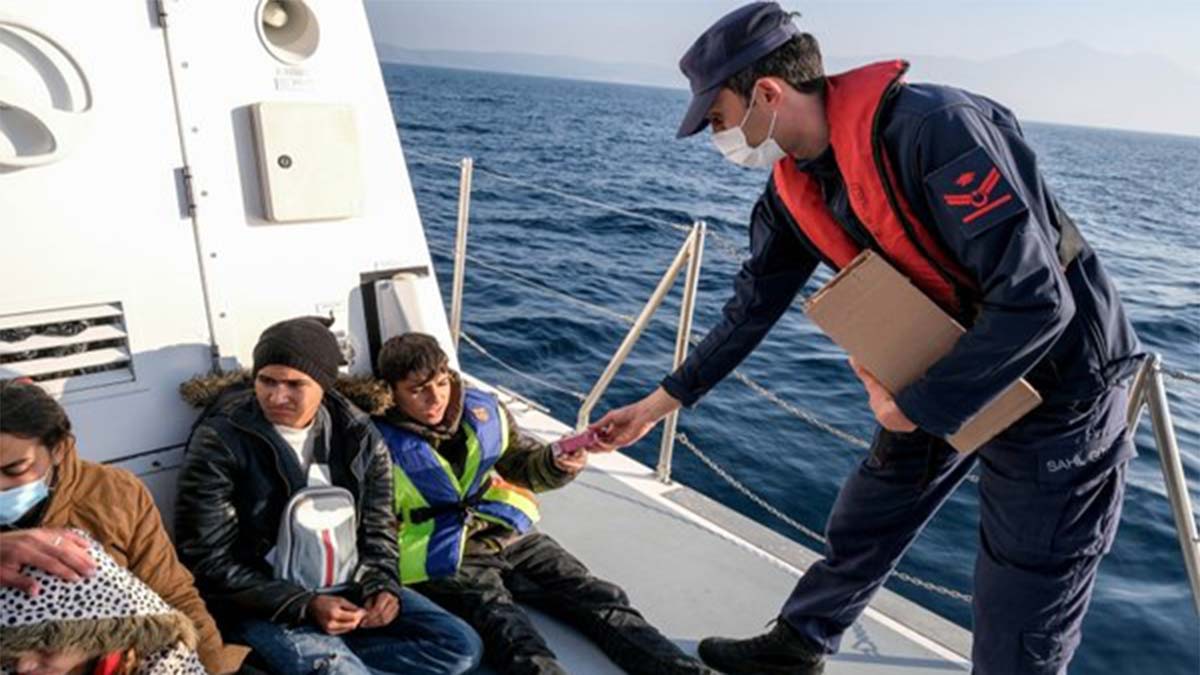 Astsubay Hasan Baş'tan Yunan bakana sert yanıt