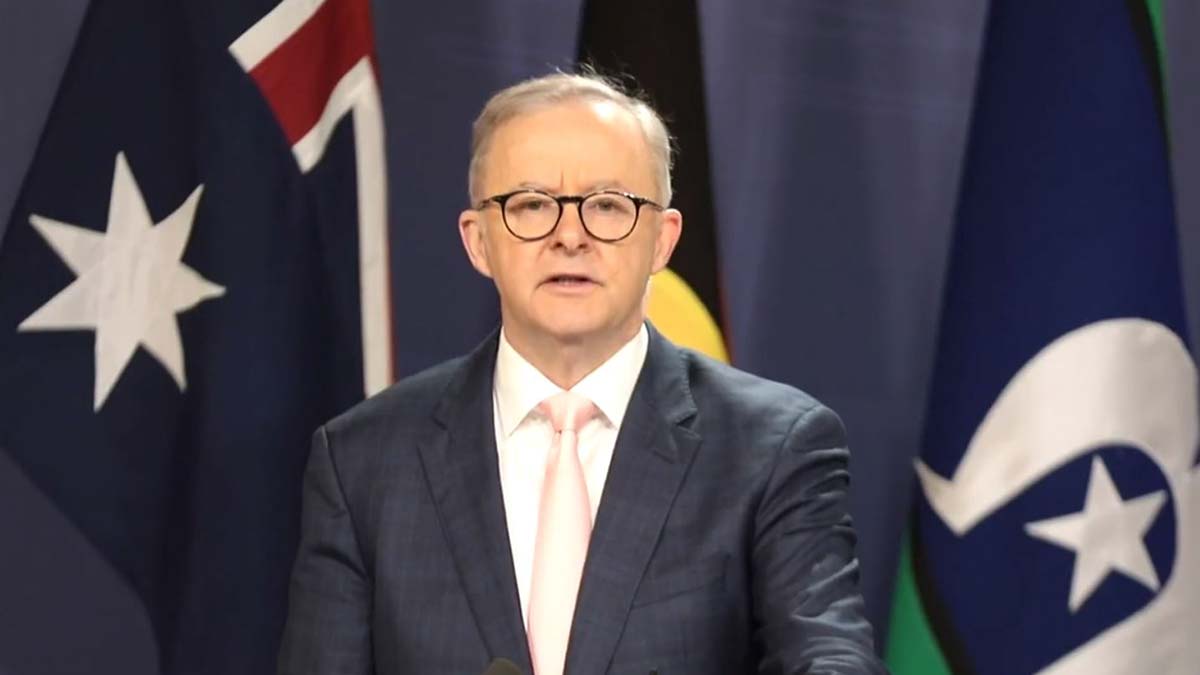 Avustralya'dan Fransa'ya 555 milyon tazminat